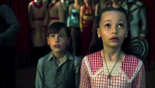 Dumbo EXTRAIT VO Vole, petit !