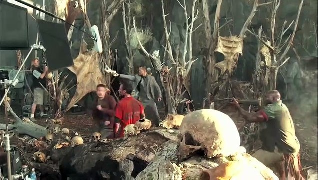 Predators Making Of VO