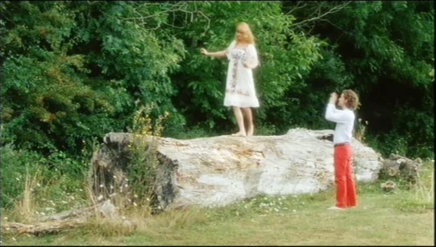 Ensemble, nous allons vivre une très, très grande histoire d'amour... Teaser (2) VF