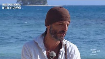 Blind fa arrabbiare un ex concorrente del GF Vip 6: "Ma questo chi è?" Nella puntata del reality sho