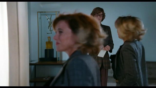 Saint Laurent - EXTRAIT La cliente