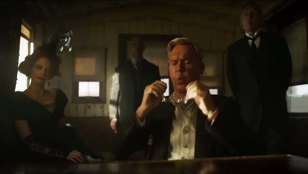 Dumbo EXTRAIT VF Vous avez un singe dans votre tiroir