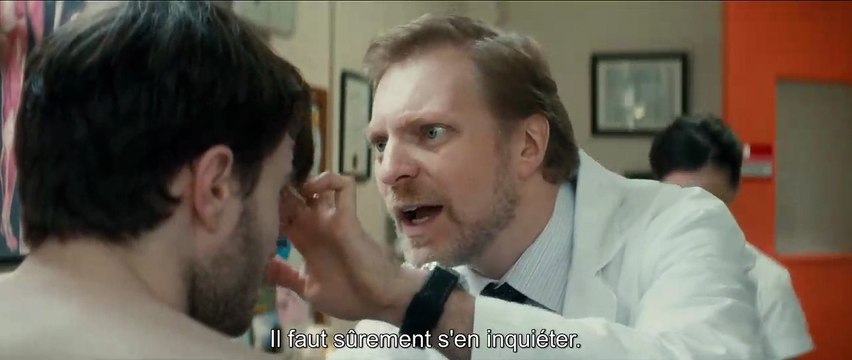 Horns - EXTRAIT VOST Consultation chez le médecin
