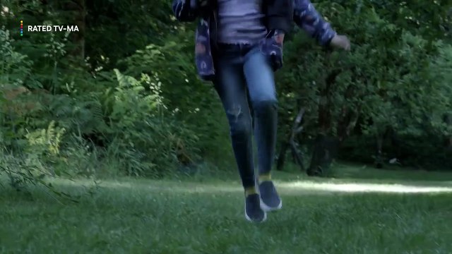 The Girl In the Woods - saison 1 Bande-annonce VO