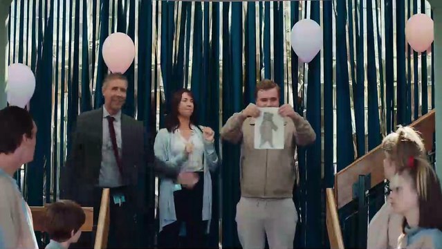 Wolf Bande-annonce VO