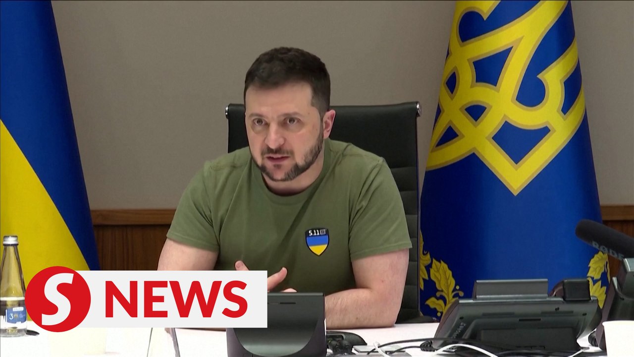 World should prepare for Russia to use nuclear weapons, says Zelenskiy