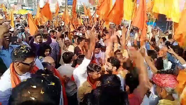 हनुमान जयंती पर शोभायात्रा निकाली, गूंज उठे बजरंग बली के जयकारे