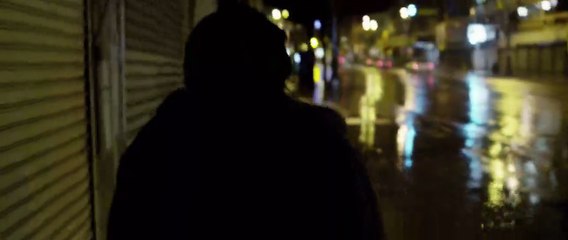 Protège moi Bande-annonce VF