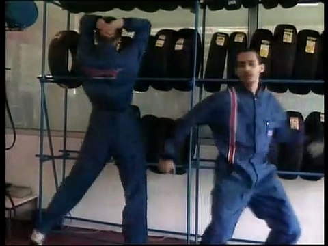 Ségo et Sarko sont dans un bateau Bande-annonce VF