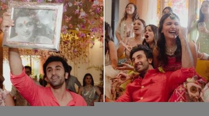 Ranbir-Alia ਦੇ ਸੰਗੀਤ ਦੀਆਂ ਤਸਵੀਰਾਂ ਆਈਆਂ ਸਾਹਮਣੇ, ਪਿਤਾ ਰਿਸ਼ੀ ਦੀ ਫੋਟੋ ਨਾਲ ਨੱਚਦੇ ਨਜ਼ਰ ਆਏ ਰਣਬੀਰ
