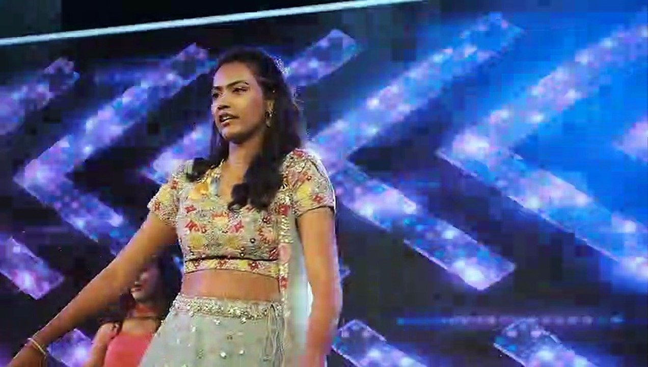 Sangeet Dance Performance at Oxford Resort Pune | Kajra Mohabbat wala, Rafta Rafta, Thudakkam Mangalyam