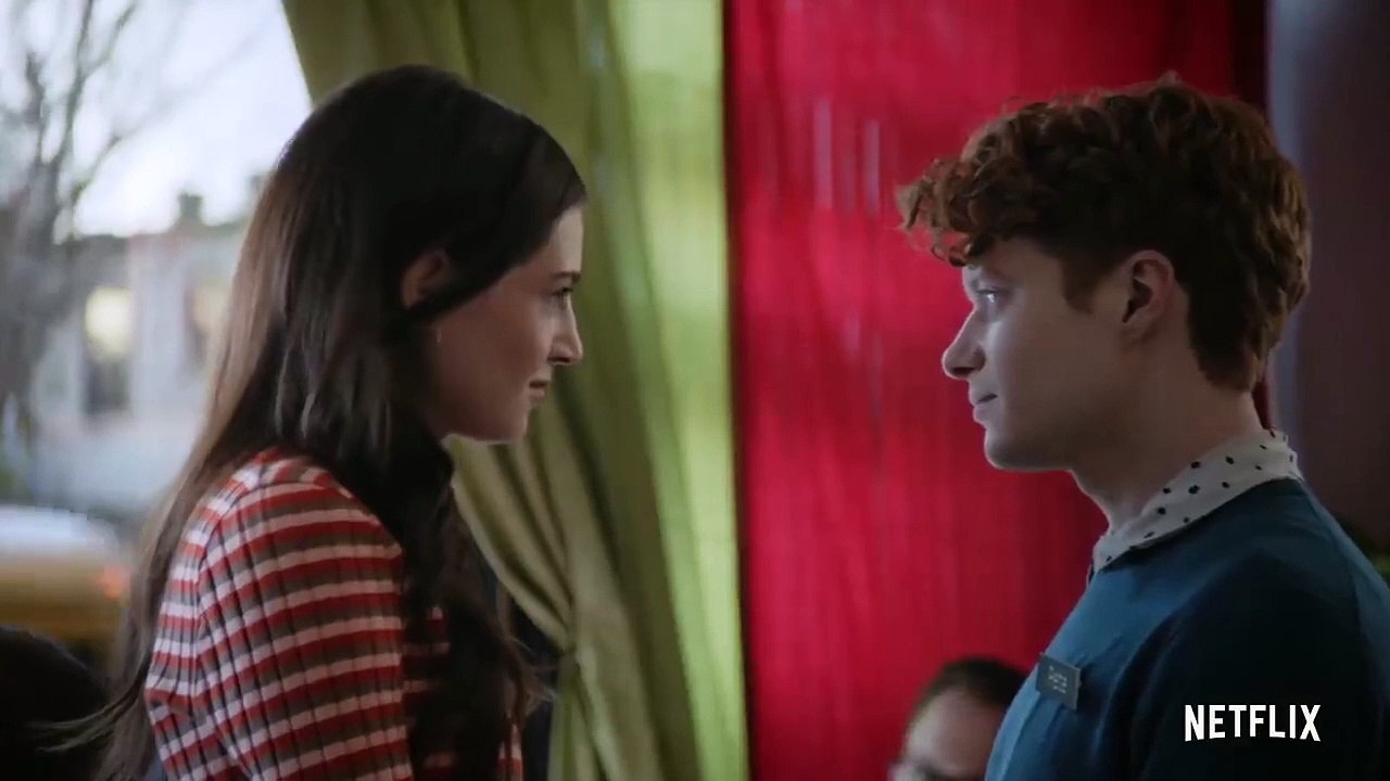 Bonding - saison 1 Bande-annonce VO