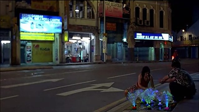 I Don't Want to Sleep Alone Bande-annonce VO