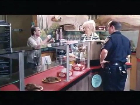 Escrocs mais pas trop Bande-annonce VF