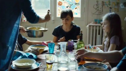Les mains en l&#039;air Bande-annonce VF