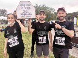 Maraton İzmir'de tabutla koştu