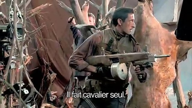 Predators Making Of (2) VO