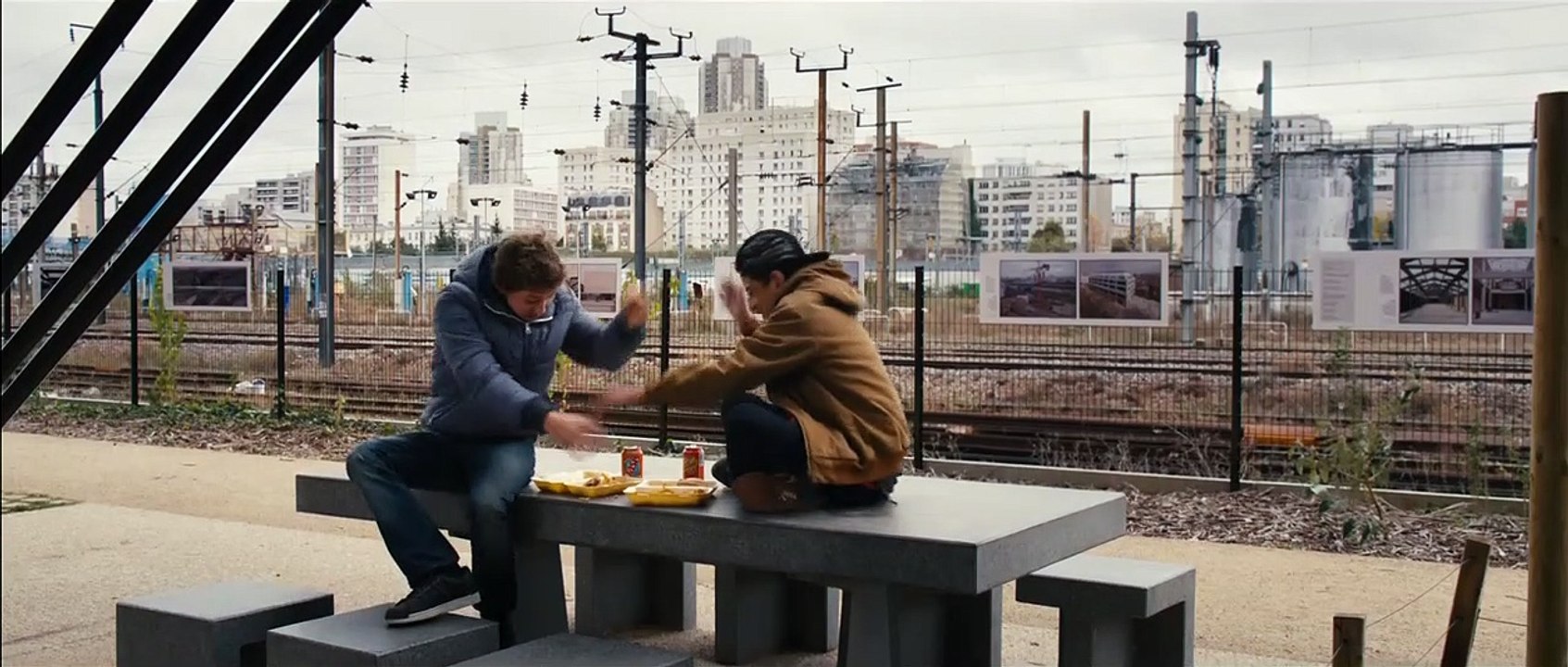 Ma révolution Bande-annonce VF