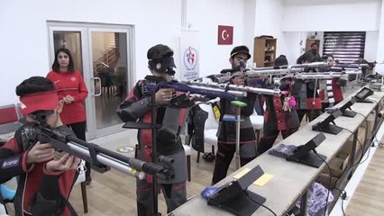 Erzincan'ın atıcılık sporcuları başarılarını olimpiyatlarla taçlandırmak istiyor