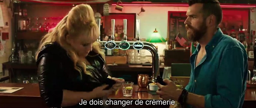 Le Coup du siècle EXTRAIT VO La robe sac