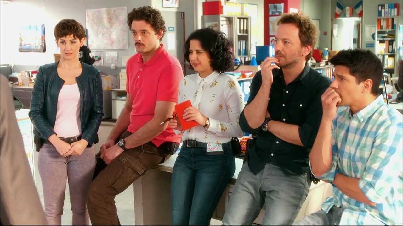 Commissariat Central - EXTRAIT "Le taser"