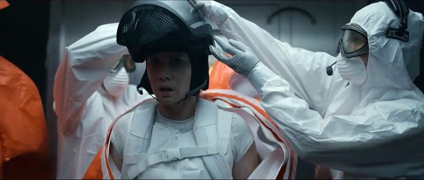 Premier Contact Bande-annonce (2) VF