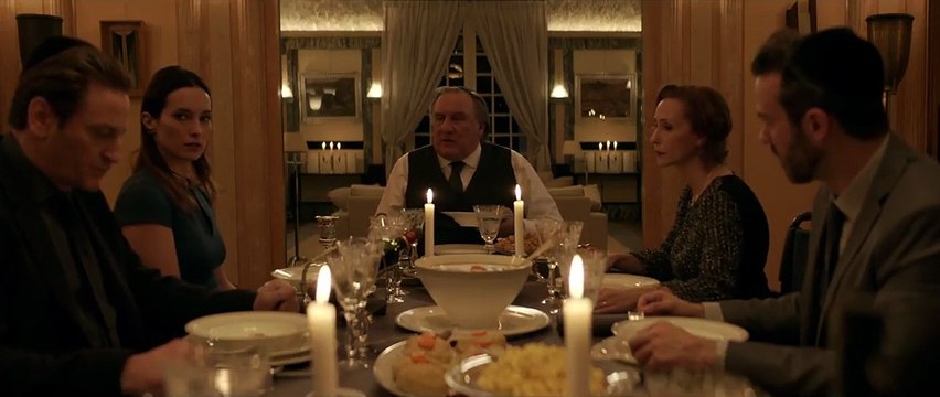 Carbone EXTRAIT Dîner sous tension