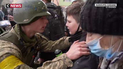 Guerre en Ukraine : la situation à Marioupol est «inhumaine», dénonce le président Zelensky