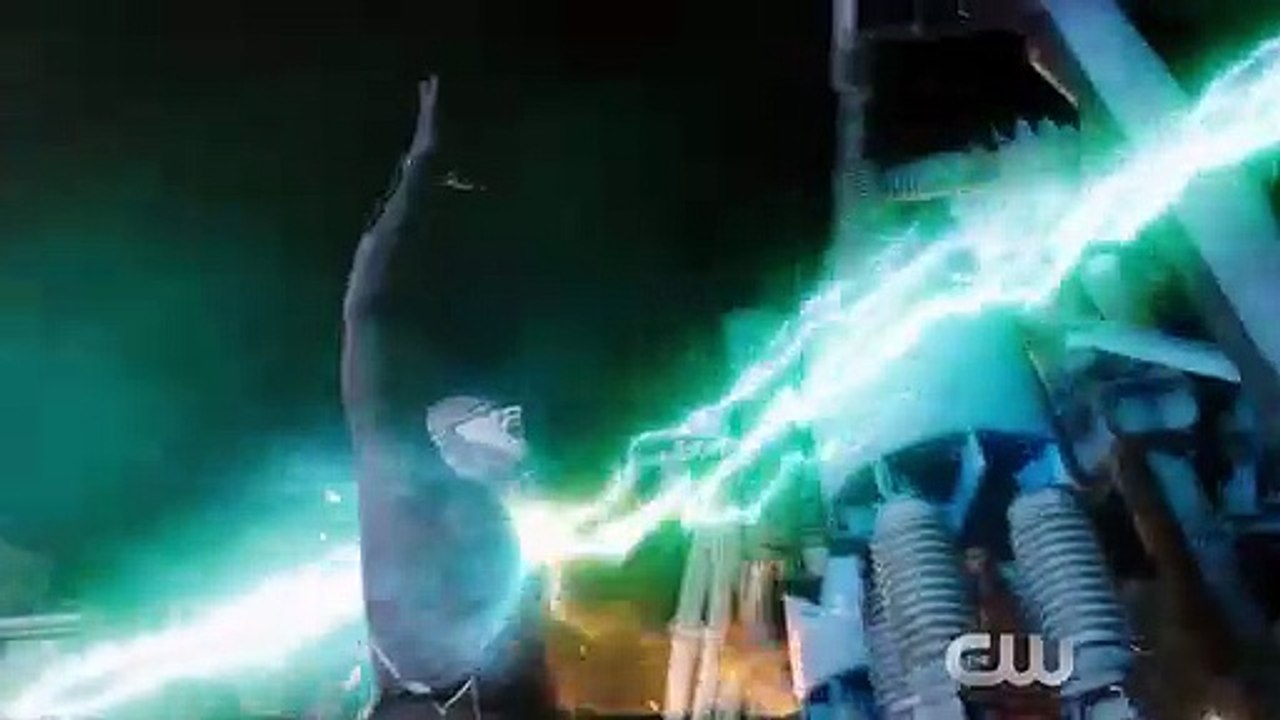 Flash vs Arrow : premières images du cross-over