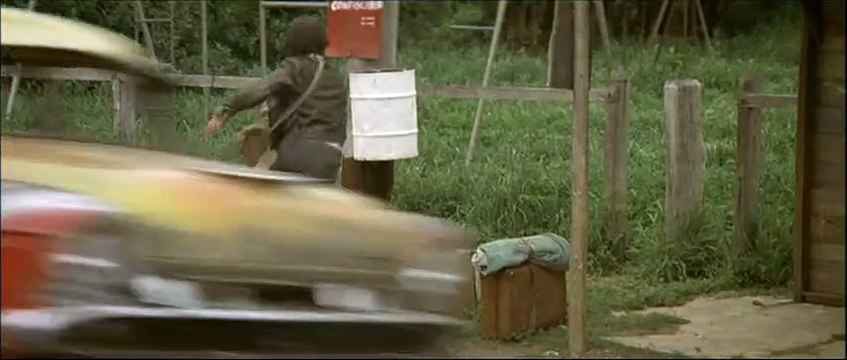 Les Voitures qui ont mangé Paris Bande-annonce VO