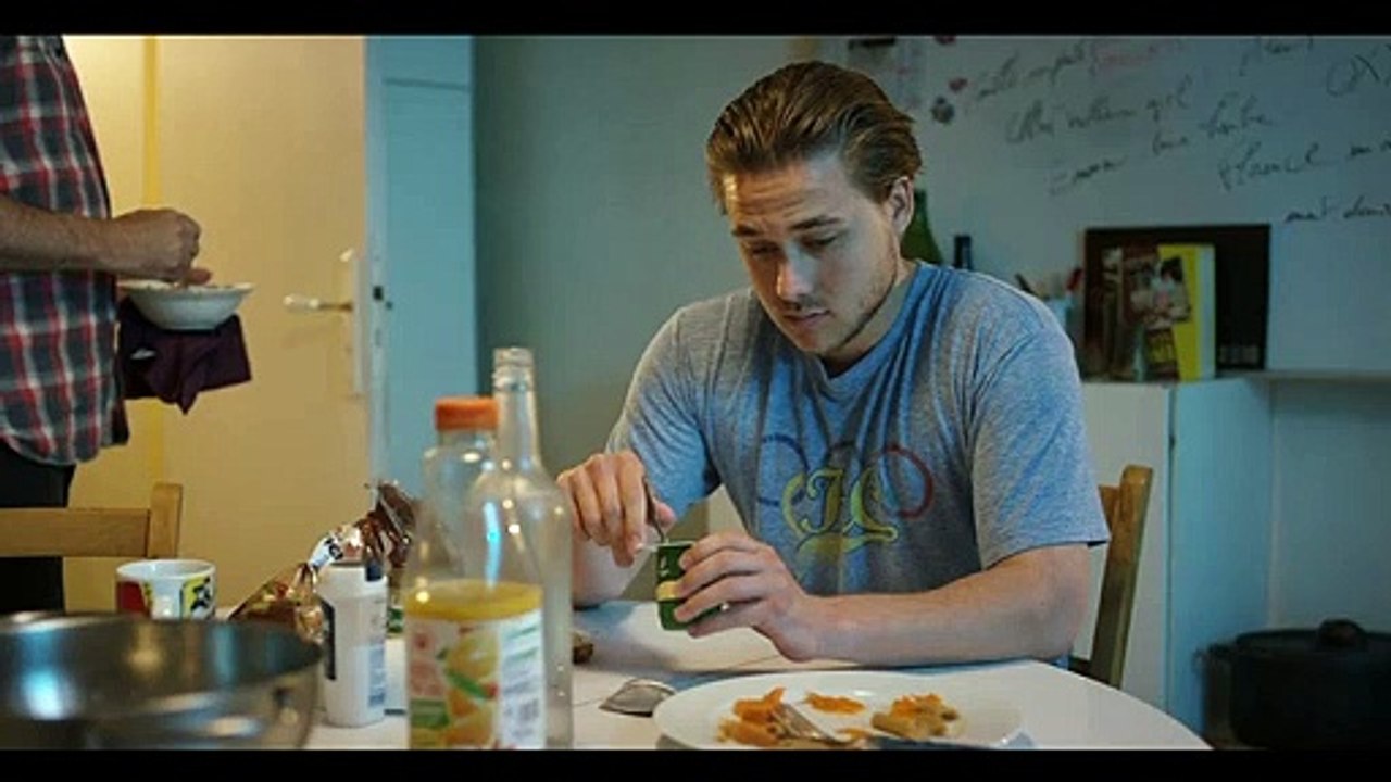 Le Fils d'un Roi EXTRAIT VF "Prendre un avocat"