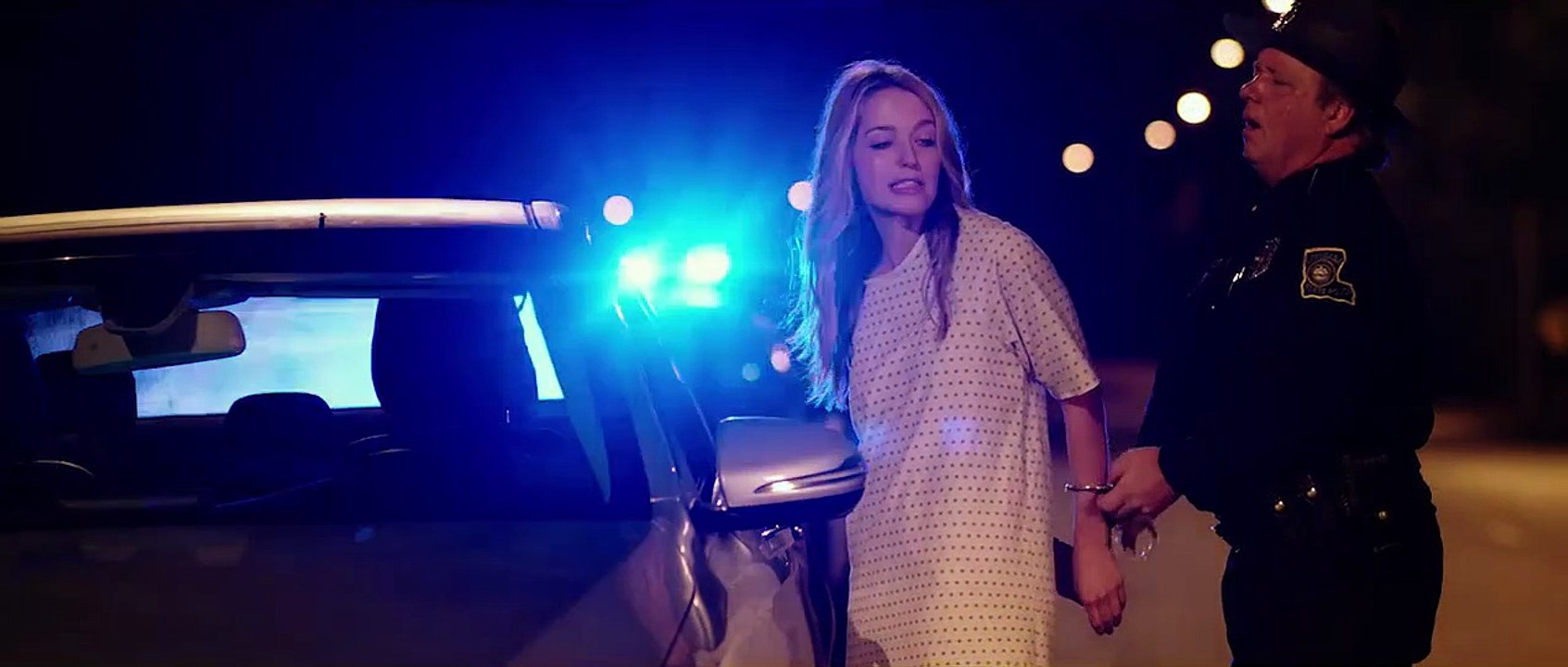 Happy Birthdead EXTRAIT VO "Dans la voiture de police"