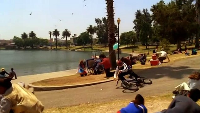 FlashForward - saison 1 Bande-annonce VF