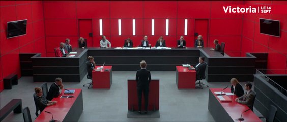 Victoria Teaser (3) VF