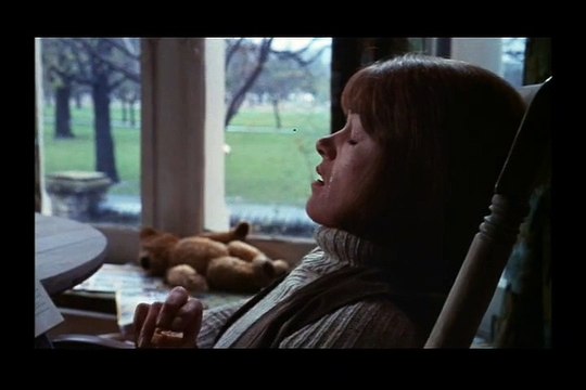 Un Dimanche comme les autres Bande-annonce VO