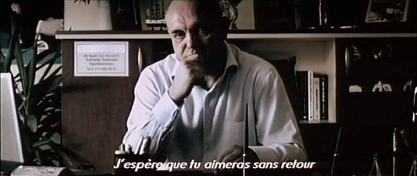 Les Trois singes Extrait vidéo (2) VO