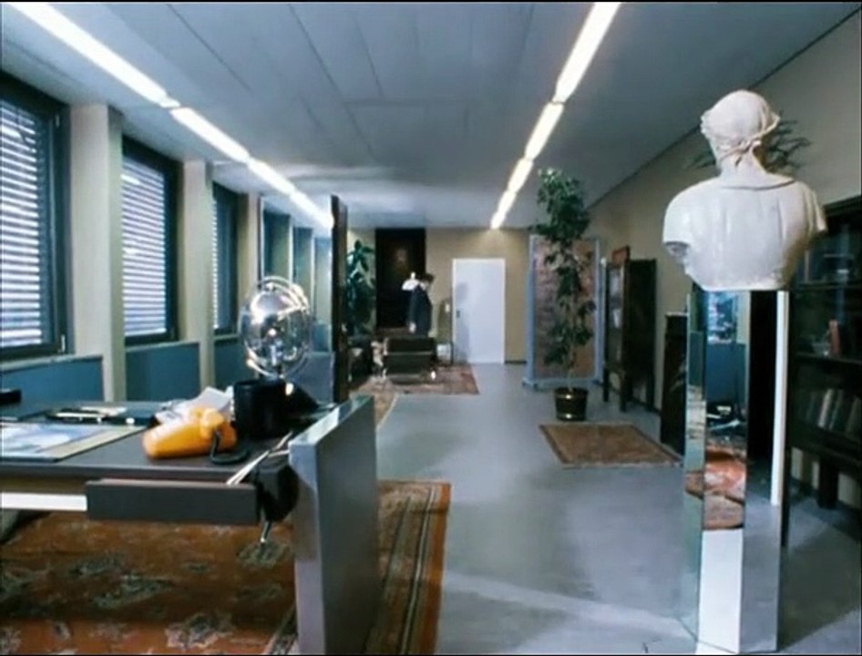 Le Monde sur le fil Extrait vidéo (2) VO