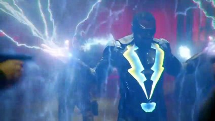 Extrait VO Black Lightning