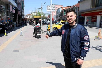 Satın almak istediğini söylediği motosikleti, park edeceğim bahanesiyle çaldı