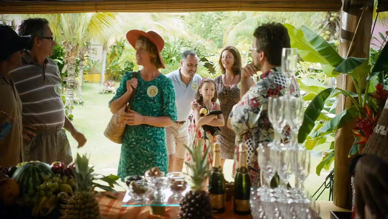 Babysitting 2 - EXTRAIT VF "La grotte"