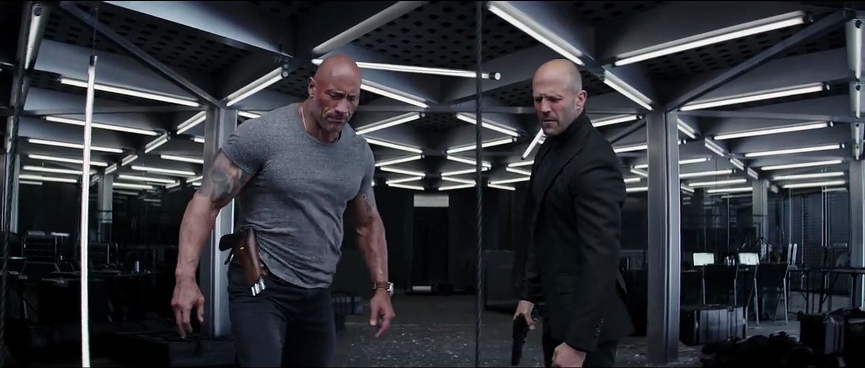 Fast & Furious : Hobbs & Shaw EXTRAIT VF "Gratte-ciel"