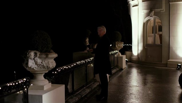 Le Grand Jeu - EXTRAIT Pause cigarette