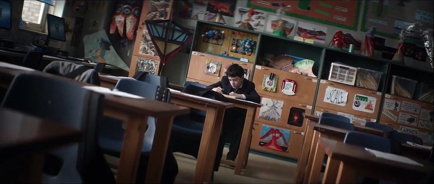 Quelques minutes après minuit Bande-annonce VF