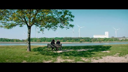 Spider in the Web Bande-annonce VO