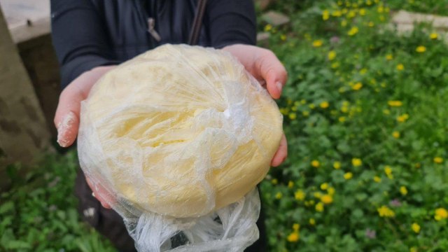 Kapı kapı dolaşıp tereyağı diye patates püresi sattılar