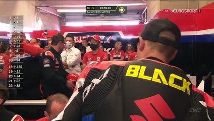 Suzuki remporte la 45e Edition des 24h : Le passage de ligne de Sylvain Guintoli