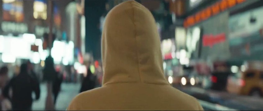 Dans la brume du soir Bande-annonce VO