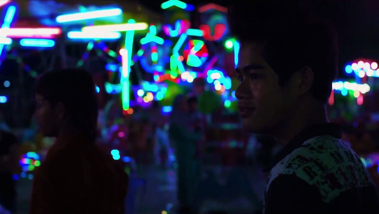 Diamond Island Bande-annonce VO