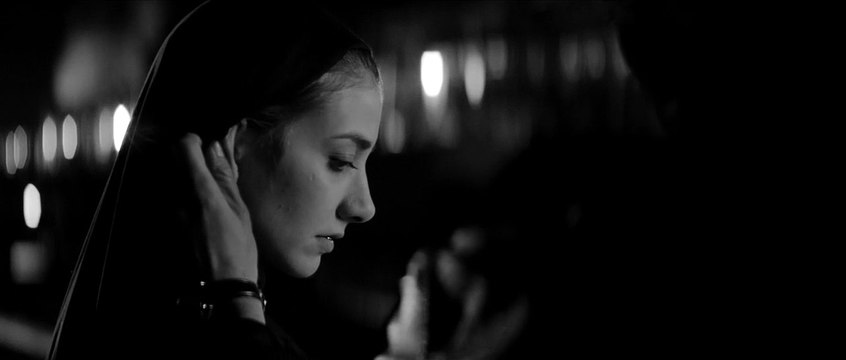 A Girl Walks Home Alone At Night - EXTRAIT VOST Je sais autre chose de toi