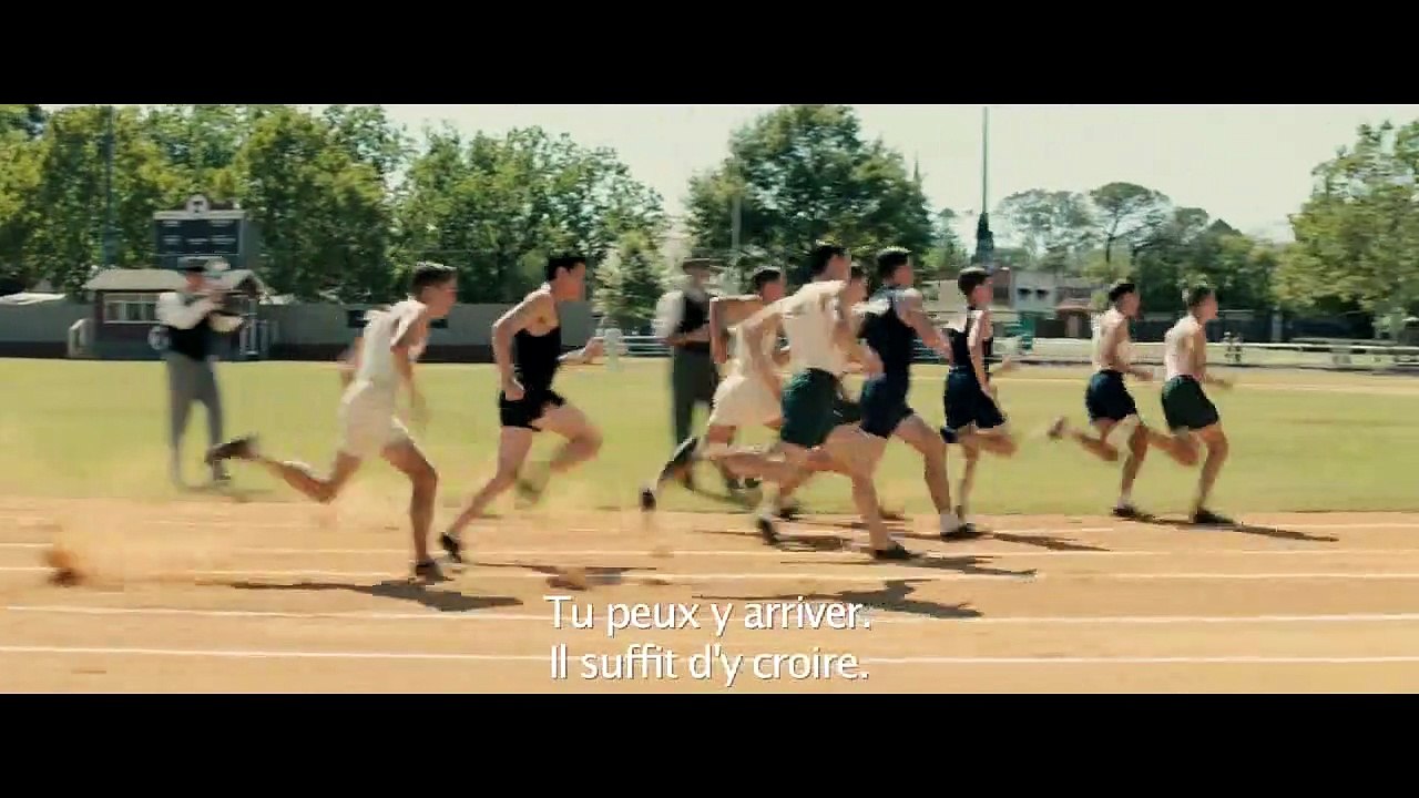 "Invincible" : Angelina Jolie raconte l'incroyable destin de Louis Zamperini